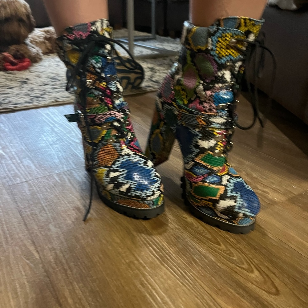 Platform Heels!! - Picture 3 of 10